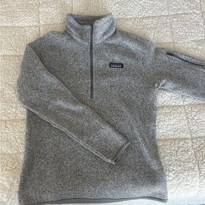 Patagonia Heather Gray Fleece Pullover